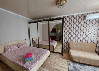 Сдам однокомнатную квартиру, 38 м2, Краснодар, улица имени 40-летия Победы, 135, ЖК Легенда