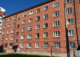 Продаю комнату, 12 м2, Иркутск, улица Павла Красильникова, 217