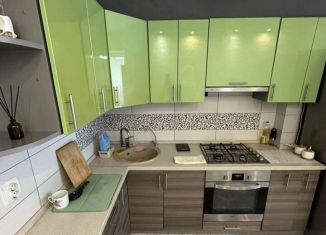 Продажа 1-ком. квартиры, 42 м2, Калининград, улица Лукашова, 16