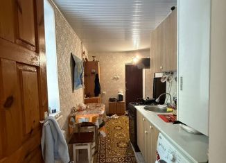 Продажа 2-ком. квартиры, 53.9 м2, Евпатория, улица Толстого, 40/18