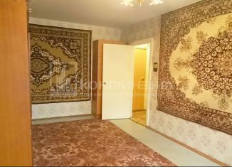 Продаю 2-ком. квартиру, 48 м2, Собинка, улица Мира, 10