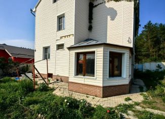 Сдается в аренду дом, 250 м2, Воронеж, улица Конструктора Косберга, 28