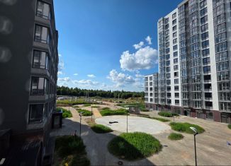 Двухкомнатная квартира на продажу, 58.2 м2, Смоленск