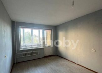 Продаю однокомнатную квартиру, 38 м2, Калининград, улица Подполковника Емельянова, 51