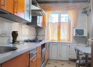 Продаю двухкомнатную квартиру, 51.5 м2, Октябрьский, 34-й микрорайон, 4