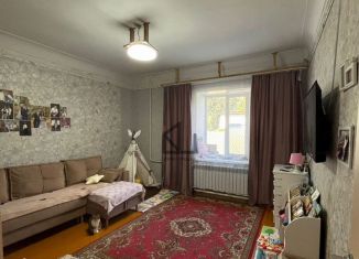 Продажа 2-комнатной квартиры, 63 м2, Чебаркуль, улица Ленина, 6