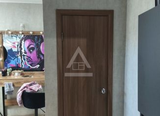 Продается 1-комнатная квартира, 31 м2, Челябинск, улица Молодогвардейцев, 74, Калининский район
