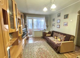 Продаю двухкомнатную квартиру, 45 м2, Челябинск, улица Сталеваров, 1А, Металлургический район