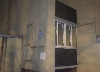 Продам 1-комнатную квартиру, 30.6 м2, Калининград, Беговая улица, 66