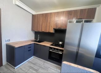 Продается трехкомнатная квартира, 65 м2, Ростов-на-Дону, Вятская улица, 59, Первомайский район