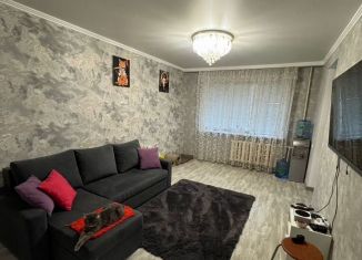 Сдам 2-ком. квартиру, 45 м2, Татарстан, улица Родины, 29