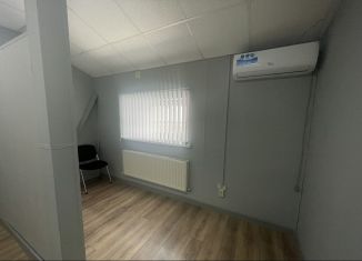 Сдам в аренду офис, 28 м2, Брянск, Бежицкая улица, 185