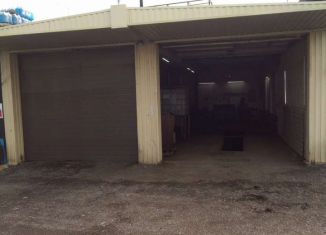 Продаю гараж, 30 м2, Барнаул, проспект Космонавтов, 42