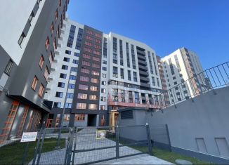 Продажа трехкомнатной квартиры, 100 м2, Калининград, улица Маршала Борзова, 109, ЖК Альпы