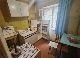 Продаю однокомнатную квартиру, 31 м2, Асбест, Ленинградская улица, 9