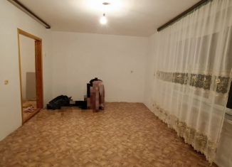 Продам 1-комнатную квартиру, 38 м2, Грозный, Новосибирская улица, 35