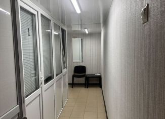 Продаю помещение свободного назначения, 94 м2, Азов, улица Толстого, 96