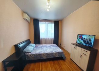 Однокомнатная квартира в аренду, 35 м2, Краснодар, улица имени 40-летия Победы, 141, ЖК Легенда