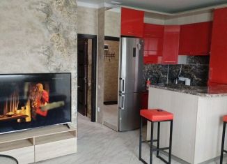 Сдаю двухкомнатную квартиру, 70 м2, Магнитогорск, улица Доменщиков, 2