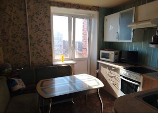 Сдаю двухкомнатную квартиру, 54 м2, Санкт-Петербург, улица Есенина, 3