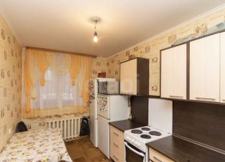 Трехкомнатная квартира в аренду, 66.8 м2, Тюмень, улица Малиновского, 4к2