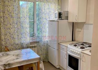 Продам 1-комнатную квартиру, 32 м2, Ростов-на-Дону, бульвар Комарова, 17