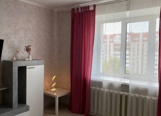 Сдаю однокомнатную квартиру, 37 м2, Казань, улица Хусаина Мавлютова, 29