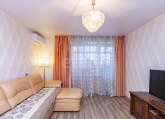 Продам 2-комнатную квартиру, 48.7 м2, Тюмень, улица Мельникайте, 126