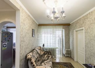 Продаю двухкомнатную квартиру, 41.3 м2, Тюмень, улица Мельникайте, 94