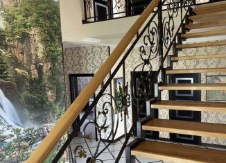 Сдача в аренду дома, 250 м2, Темрюк, Славянская улица, 48