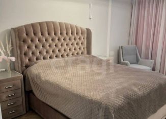 Продам 1-комнатную квартиру, 38 м2, Тюмень, улица Фармана Салманова, 16, ЖК Интеллект Квартал