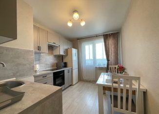 Продаю 1-комнатную квартиру, 38.5 м2, посёлок Парголово, Заречная улица, 10