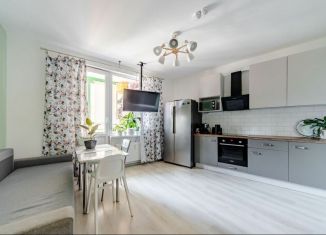 Продается 2-комнатная квартира, 53.1 м2, Мурино, Ручьёвский проспект, 9, ЖК Гринландия-2