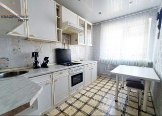 Продаю 3-ком. квартиру, 65.2 м2, Димитровград, улица Осипенко, 13