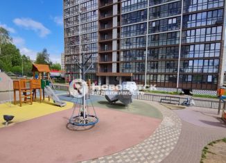 Двухкомнатная квартира на продажу, 45.1 м2, Киров, улица Крупской, 12