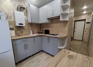 Продается 1-комнатная квартира, 27.3 м2, Кисловодск, улица Островского, 23