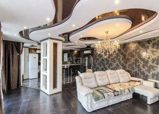 Продам трехкомнатную квартиру, 115 м2, Тюмень, улица Дружбы, 75