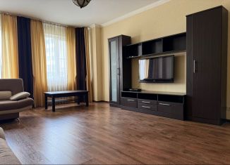 Сдается в аренду 3-комнатная квартира, 118 м2, Геленджик, Туристическая улица, 6к9