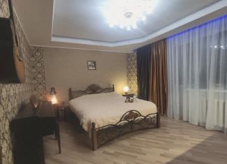 Продаю 2-комнатную квартиру, 59 м2, Тюмень, улица Блюхера, 4