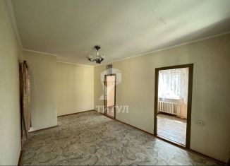 Продажа 3-комнатной квартиры, 46 м2, Ростов-на-Дону, улица 20-я Линия, 50/83