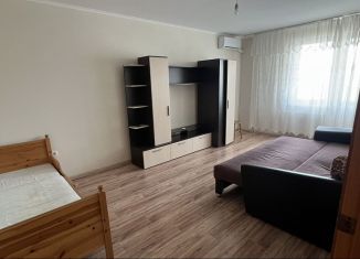 Продажа однокомнатной квартиры, 46 м2, Краснодар, улица Героя А.А. Аверкиева, 26, микрорайон Восточно-Кругликовский