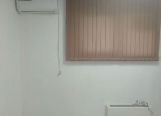 Сдам помещение свободного назначения, 16 м2, Краснодар, Зиповская улица, 42, микрорайон ЗИП