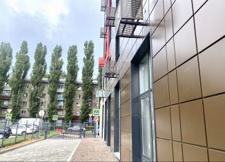 Продается 2-ком. квартира, 65.8 м2, Воронеж, улица Урицкого, 137