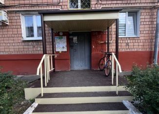 Продам 1-комнатную квартиру, 30.5 м2, Ижевск, улица 9 Января, 185