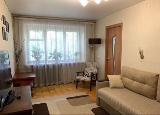 Продам 3-комнатную квартиру, 42.7 м2, Кострома, Почтовая улица