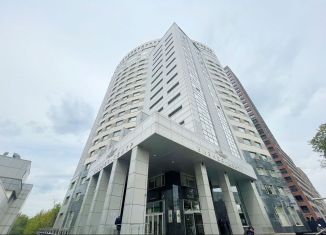 Сдам в аренду офис, 484 м2, Москва, улица Ивана Франко, 8