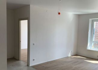 Продаю 1-ком. квартиру, 45 м2, Махачкала, Октябрьская улица, 137