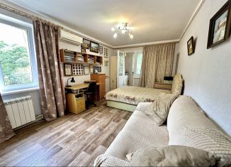 Продажа 2-комнатной квартиры, 51.6 м2, Ялта, улица Кривошты, 25