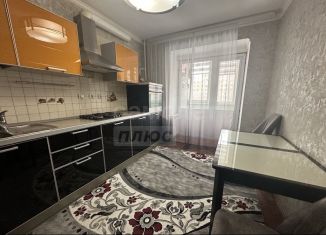 Аренда двухкомнатной квартиры, 62 м2, Оренбург, улица Терешковой, 245/2