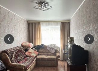Продам 2-ком. квартиру, 52 м2, Губкин, Преображенская улица, 15